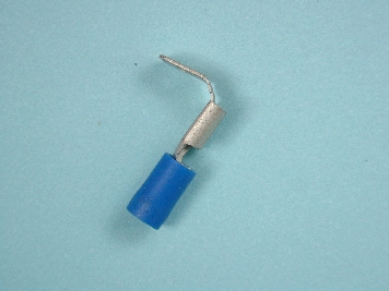 B640 Electrical Terminal (Pack 30) Spade Male Blue piggy back
